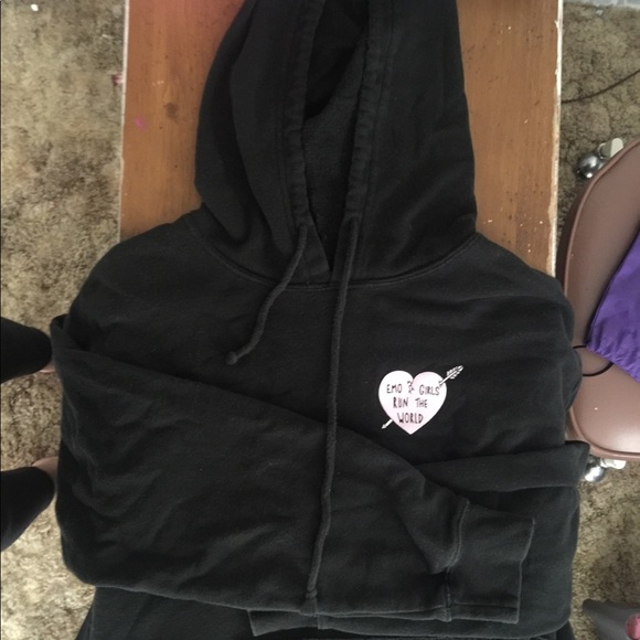 Emo Nite Tops Crop Top Hoodie W Cute Design Bought Hot Topic Poshmark Emo Nite Tops Crop Top Hoodie W Cute Design Bought Hot Topic Poshmark